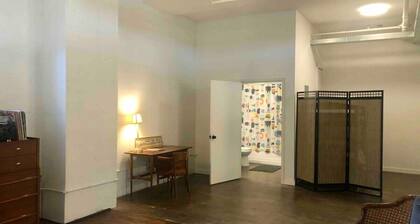 Downtown Lynchburg, Vault Loft, 1,500 sq. ft., Va