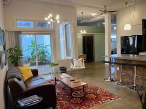 TV, books, stereo