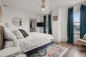 3 chambres, fer et planche à repasser, lit parapluie, Wi-Fi gratuit