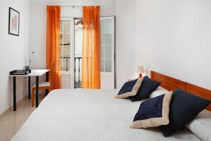 1 bedroom, iron/ironing board, free WiFi, bed sheets