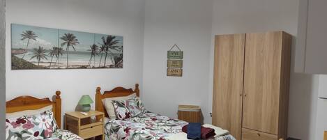 1 bedroom, iron/ironing board, free WiFi, bed sheets