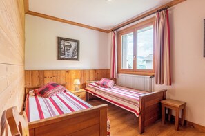 3 dormitorios, tabla de planchar con plancha, wifi gratis