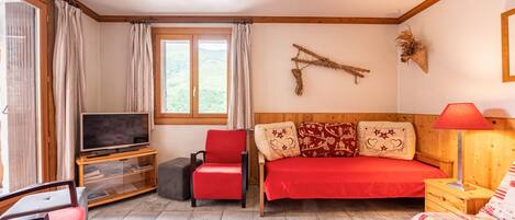 TV, DVD player, stereo