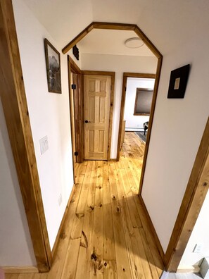 Interior - Forest Lake Haven close to Gore Mt and Lake George (Chestertown)