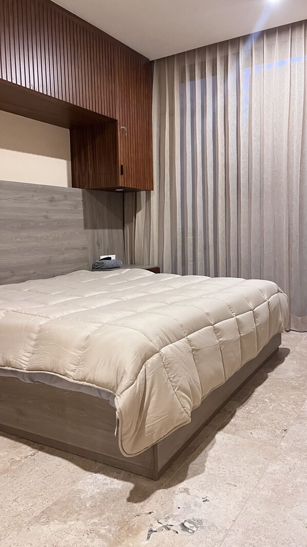 1 bedroom, WiFi, bed sheets