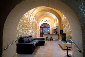 Interior - Mixel Holiday Home 4 bedrooms with private pool (Ta' Sannat)