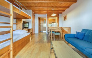 2 chambres, coffre-fort, accès au Wi-Fi (inclus), literie fournie