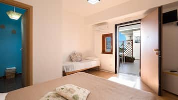 3 bedrooms, free WiFi, bed sheets