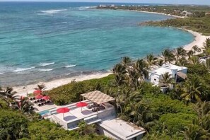 Solsenger og strandhåndklær