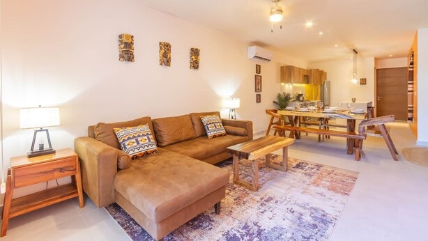 Smart TV, books - Akumal Heaven Beach Access 7 Pools W Caribbean Sea Views (Akumal)