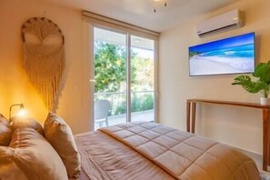 2 soverom, safe på rommet, strykejern/-brett og wi-fi (inkludert)