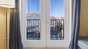 Interior - European Village King Suite Retreat: Unwind, Explore, Beach, Work! (Palm Coast)