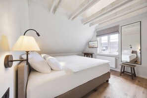 4 camere, ferro/asse da stiro, Wi-Fi, lenzuola