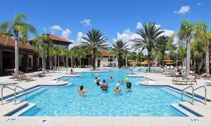 Beheizter Pool