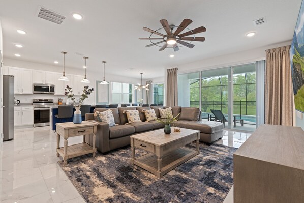 Interior - Stunning Modern Home! (Kissimmee)