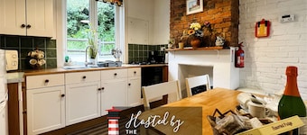 Charnwood Cottage