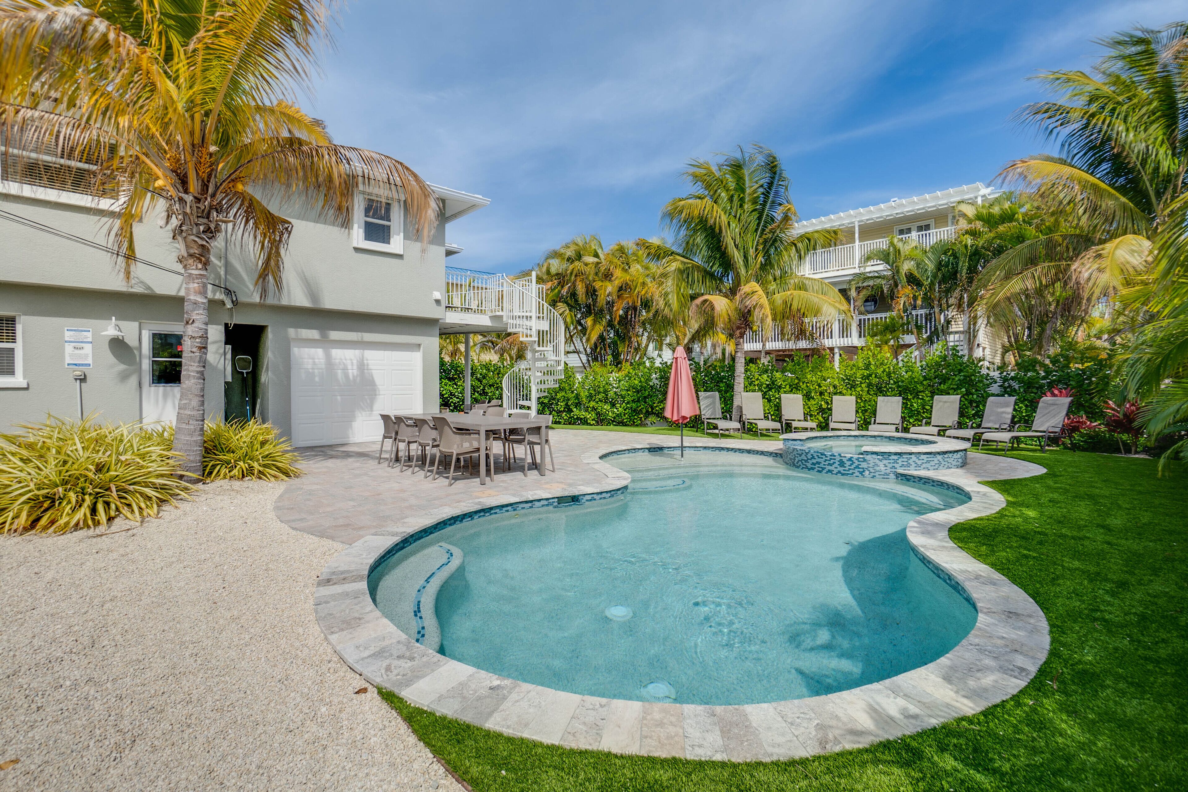 Bean Point Residence Unit A by SeaBreeze Vacation