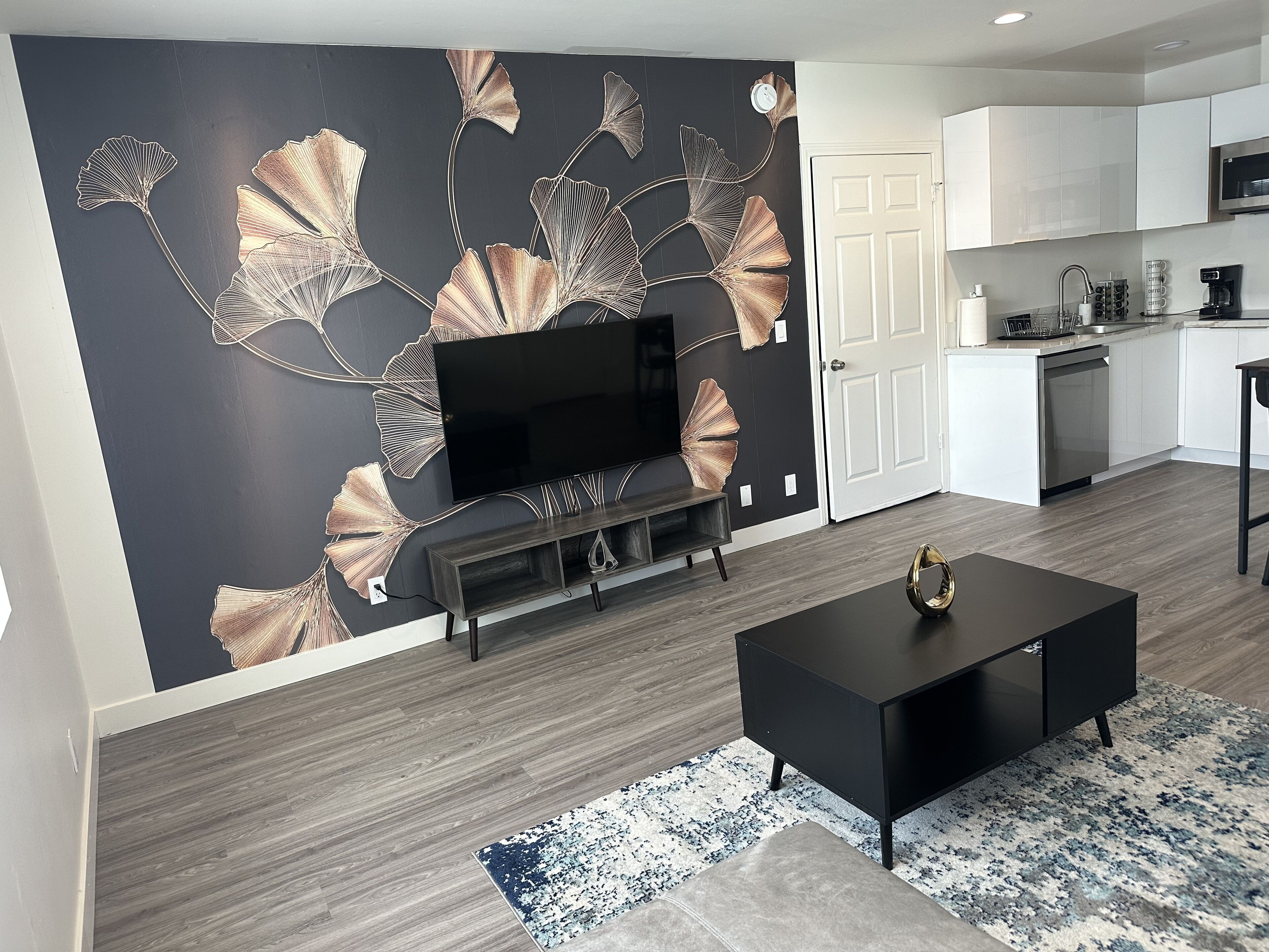 Brand new, luxury studio
