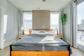 4 Schlafzimmer, Schreibtisch, Bügeleisen/Bügelbrett, kostenloses WLAN