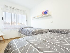 2 camere, ferro/asse da stiro, Wi-Fi gratuito