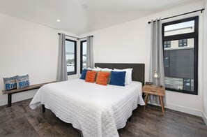 2 habitaciones, tabla de planchar con plancha y wifi gratis