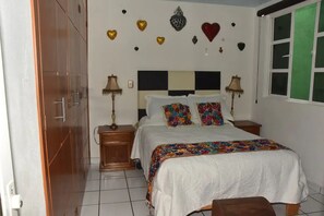 4 Schlafzimmer, Bügeleisen/Bügelbrett, WLAN, Bettwäsche