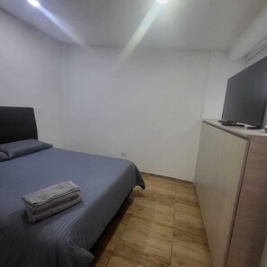 1 Schlafzimmer, Bügeleisen/Bügelbrett, WLAN, Bettwäsche