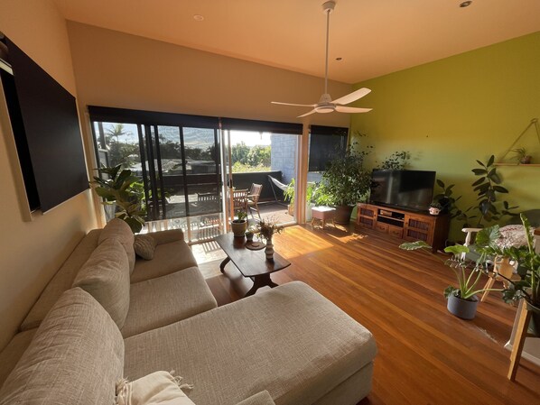 Living area - 3 beds 2 baths Holiday dream Townhouse (Pottsville)