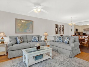 Smart TV - Great Beach Condo with Heated Pool, Near Ocean (Tybee Island)