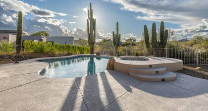 Pinnacle Perfection by Porter | Heated Pool & Spa w/ Outdoor Putting Green
