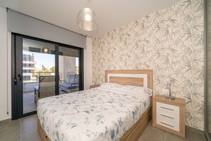 3 間睡房、熨斗/熨衫板、免費 Wi-Fi、床單