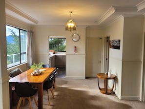 Dining - Views and Space for Large Groups - 5 bedrooms, 2 kitchens and 3 bathrooms (Hanmer Springs)