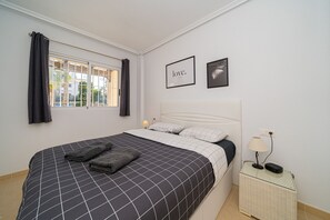 1 bedroom, iron/ironing board, free WiFi, bed sheets - Apartamento Jardin D'Alba (Villamartin) (Orihuela Costa)