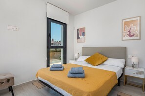 3 bedrooms, iron/ironing board, free WiFi, bed sheets - Apartamento Azahar (Villamartin) (Orihuela Costa)