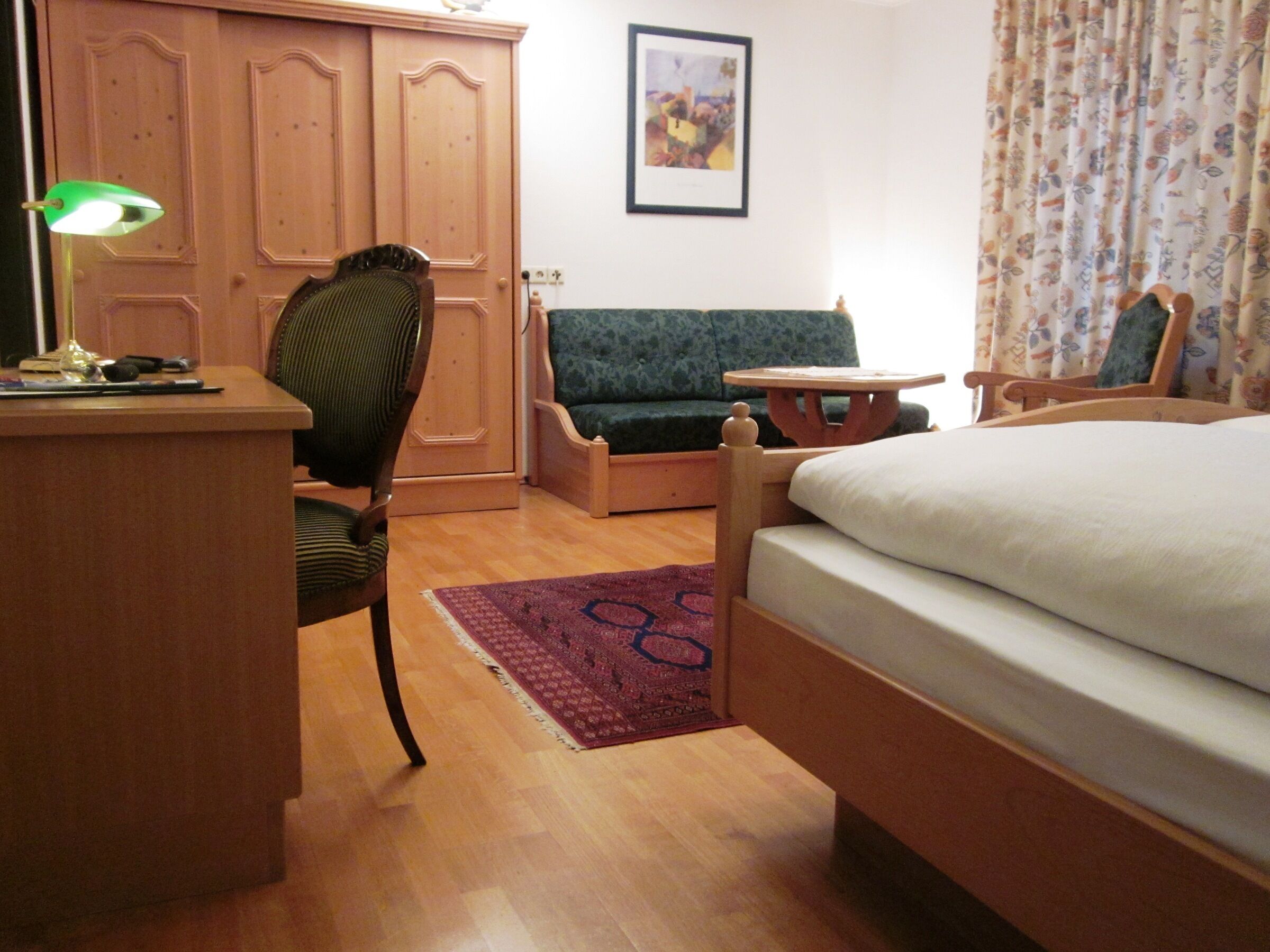 Komfortzimmer mit Dusche und WC-Comfortzimmer