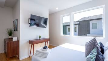 2 dormitorios, tabla de planchar con plancha, wifi y ropa de cama