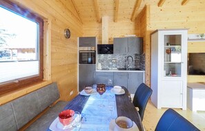 Dining - Amazing home in Merzalben with sauna (Merzalben)