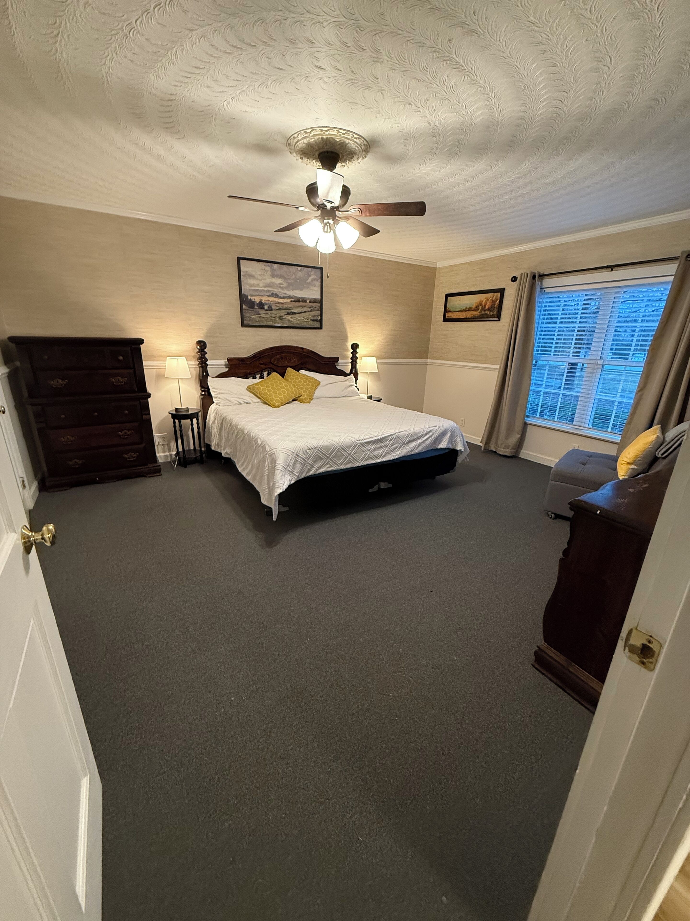 1 bedroom, iron/ironing board, travel crib, free WiFi