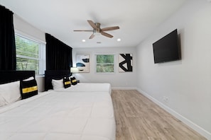 Unclassified image, 5 of 53, button - 5Bed • 5Bath Foothills Retreat • Pool • Guesthouse (Tucson)