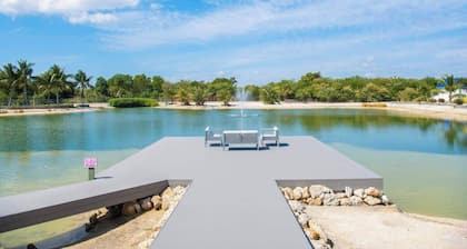 Summertime Suites #50 - One Bedroom & Pool