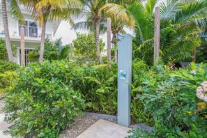 Property grounds - Summertime Suites #49 - One Bedroom & Pool (West Bay)