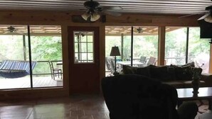 Smart TV, fireplace, video games