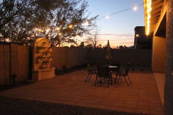 Outdoor dining