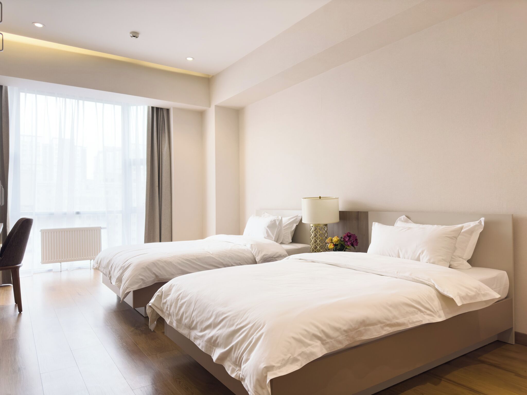 Junior Twin-bed Suite