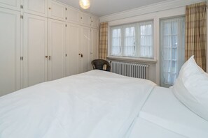 1 chambre, fer et planche Ă repasser, Wi-Fi, draps fournis