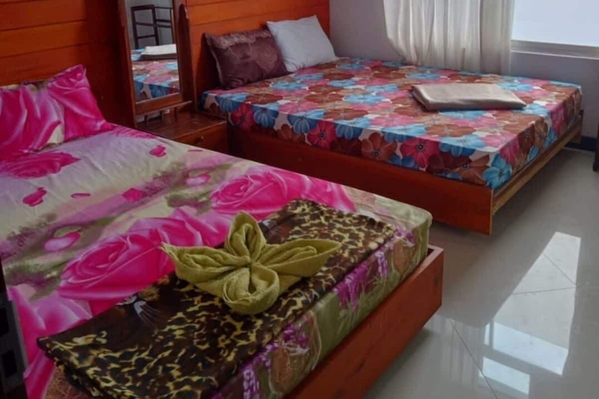Basic Triple Room
