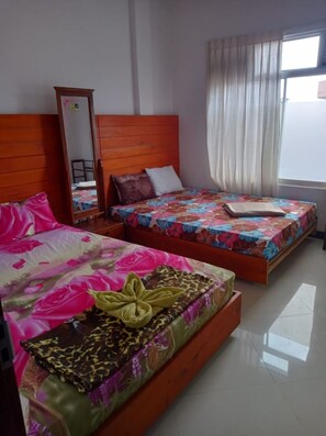 Basic Triple Room