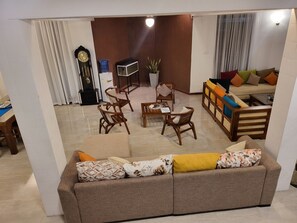 Smart-TV, Stereoanlage