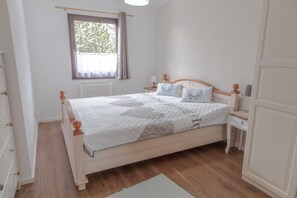 2 chambres, Wi-Fi gratuit, draps fournis