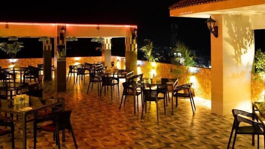 Adarsha Palace Hotel